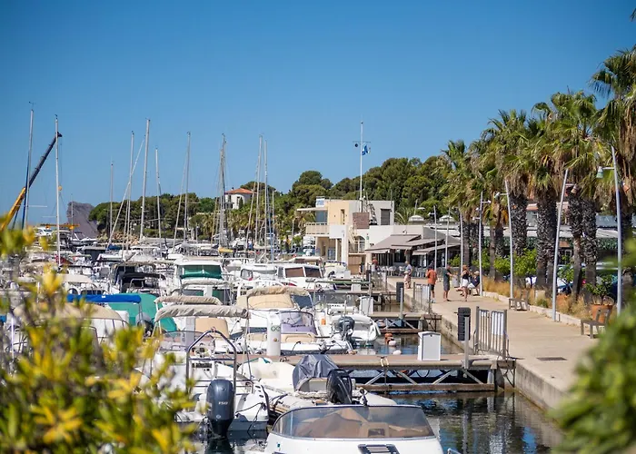 شقة Le Cocon Des Lecques - 37m2 - 500m De La & Port - Wi-fi - Parking - Calme *