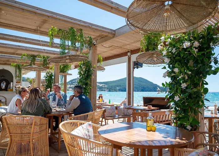 Le Cocon Des Lecques - 37m2 - 500m De La & Port - Wi-fi - Parking - Calme شقة *